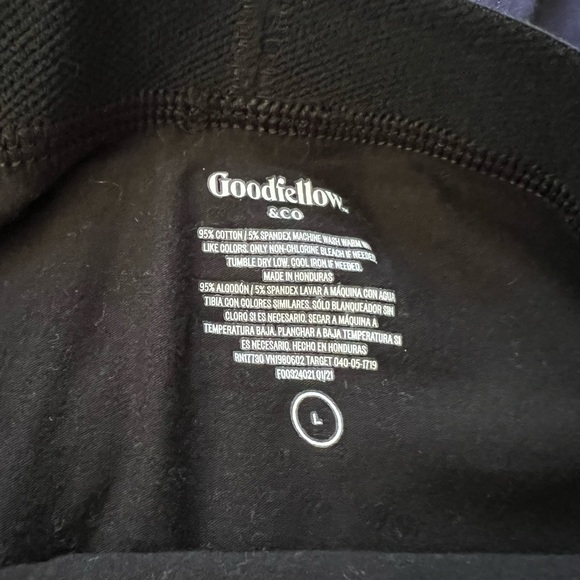 6 pack Goodfellow Modern Fit Briefs - Picture 2 of 2